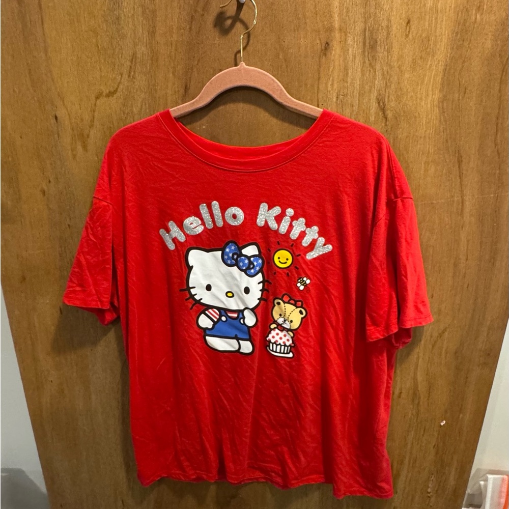 Hello Kitty Red